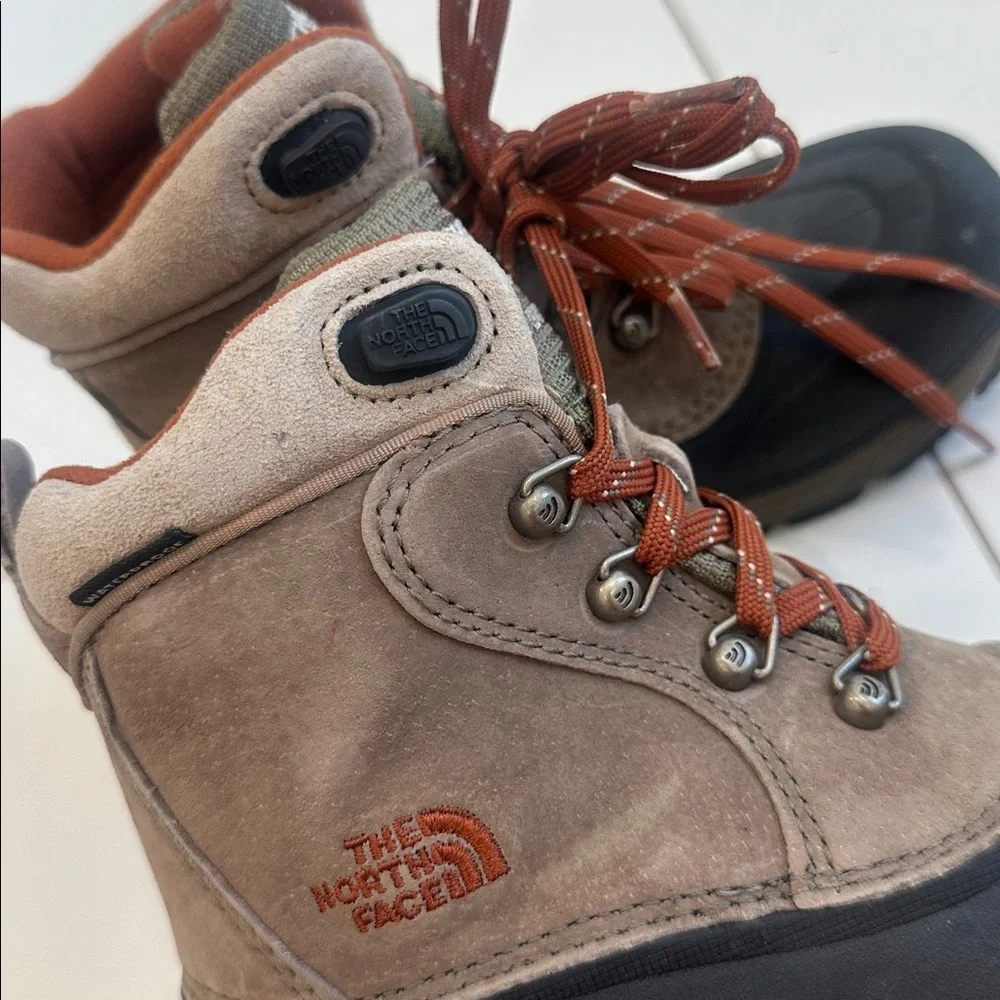 The North Face Kids' Tan and Brown Winter Boots 1 insulated waterproof thermal